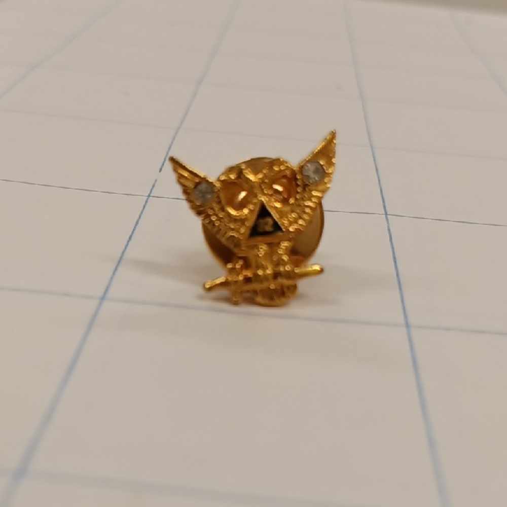 Scottish Rite Gold Tone 32nd Degree Freemason Pin